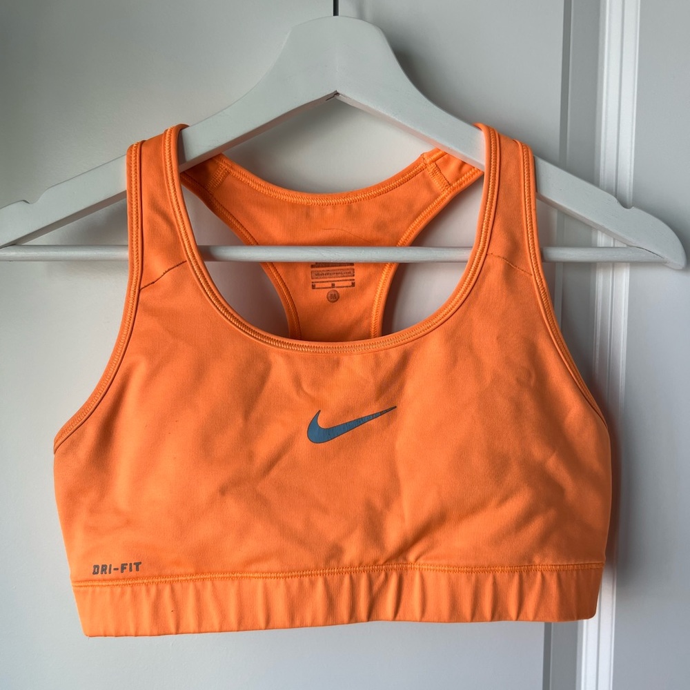 2 Nike pro sports bras size medium